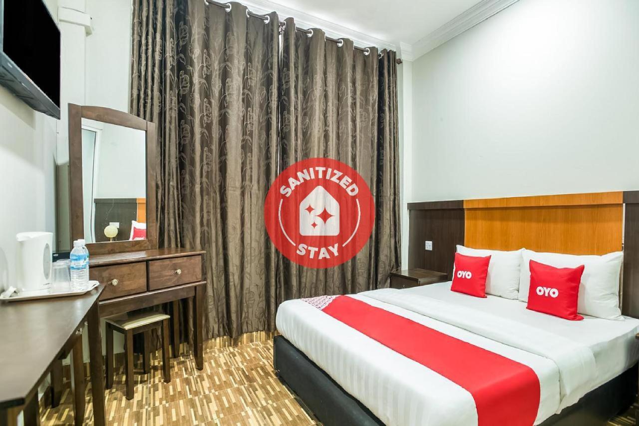 Oyo 89712 Grand Inn Semporna Eksteriør billede